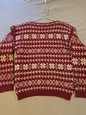 Norvyk Women's Pure Virgin Wool 70s Snowflake Pattern Thick Sweater
